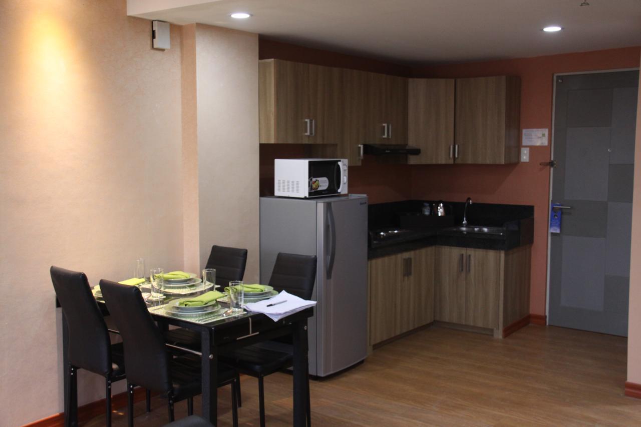 2205 Suites Lucena Exterior foto