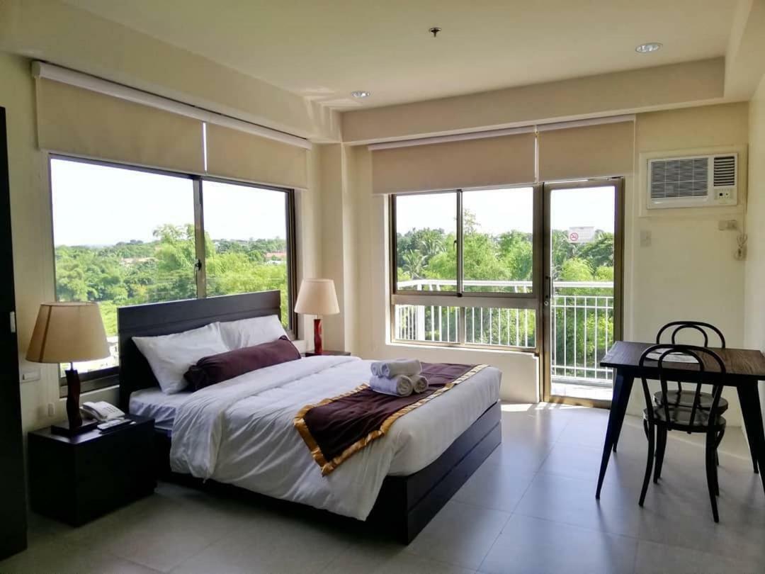 2205 Suites Lucena Exterior foto