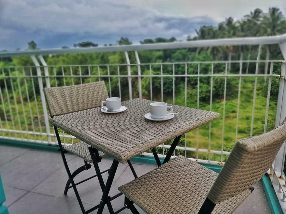 2205 Suites Lucena Exterior foto